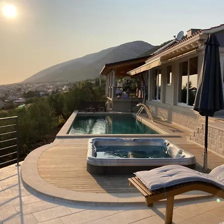 Ventula Villa *